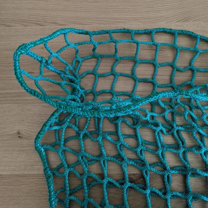 Filet à foin pour balle ronde suspendue